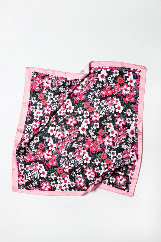 FLOWER PRINT SILKY BANDANA