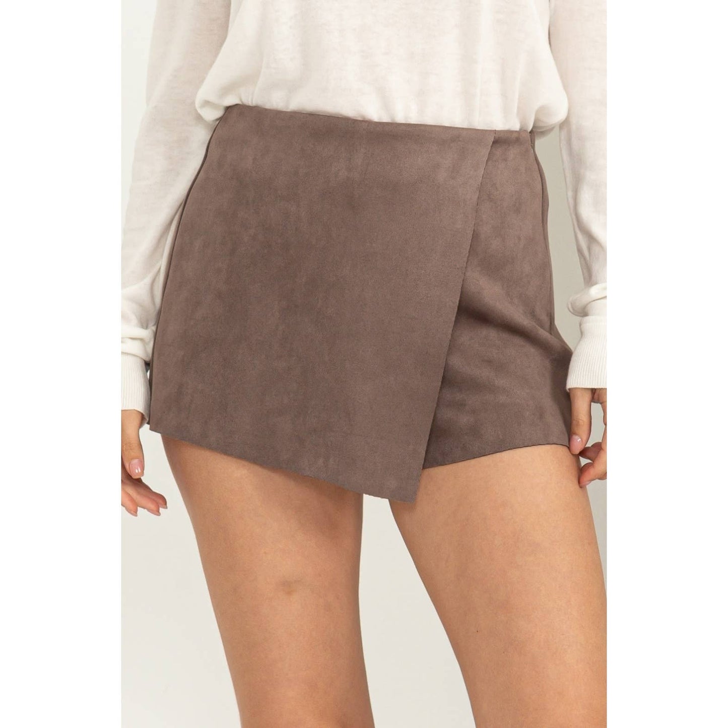 ARIA WRAP-EFFECT FAUX SUEDE SKORT MUSHROOM